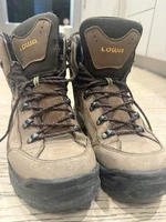 Lowa Renegade GTX Mid Hiking Boots Mens 9.5 Brown Gore-Tex Vibram Backpacking