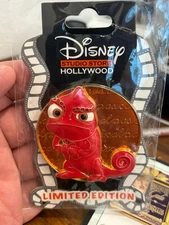 Disney Studio Store Hollywood DSSH - Cursive Cutie - Pascal Red LE200