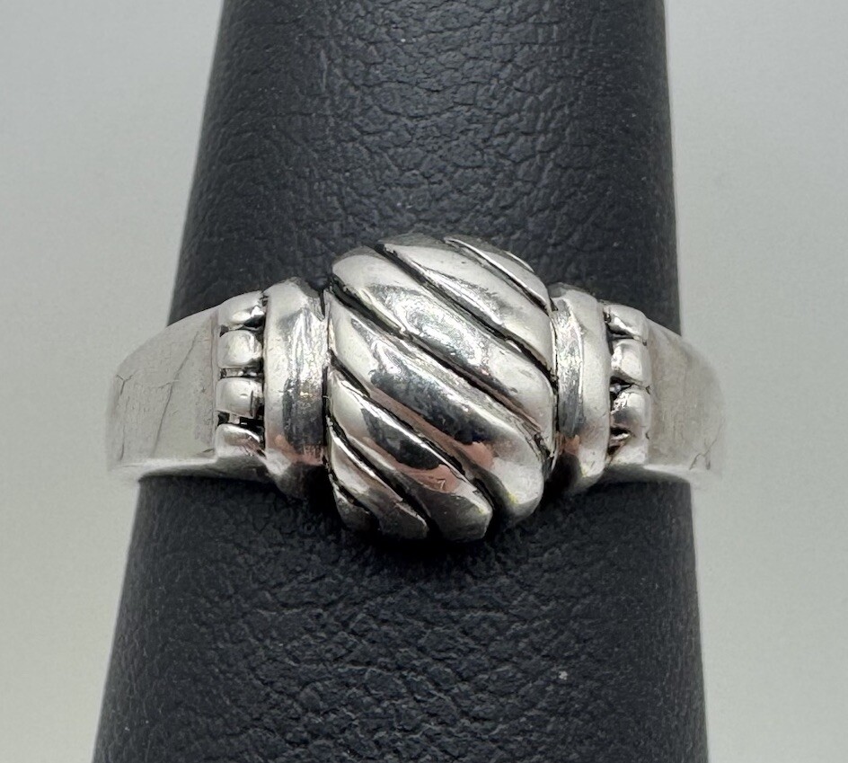 Sterling Silver Ring Dome Dimensional Design 925 … - image 1