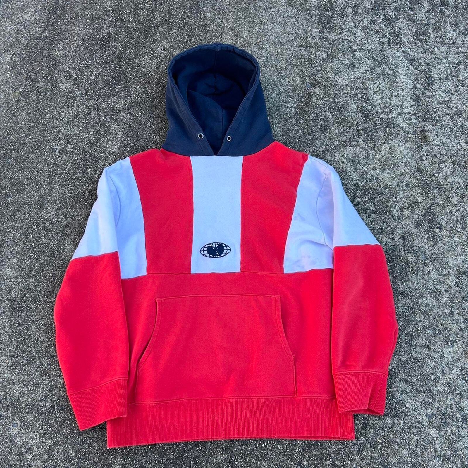 Vintage wu tang clan wu wear hoodie 1996 fits size large tagged 2XL