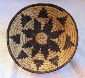 Vintage Papago Tohono O'odham Indian Arizona Decorated Hand Woven Basket Bowl