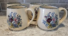 Home and Garden Party  Floral Design Lot of 4 Mugs Stoneware Coffee Cups NIB