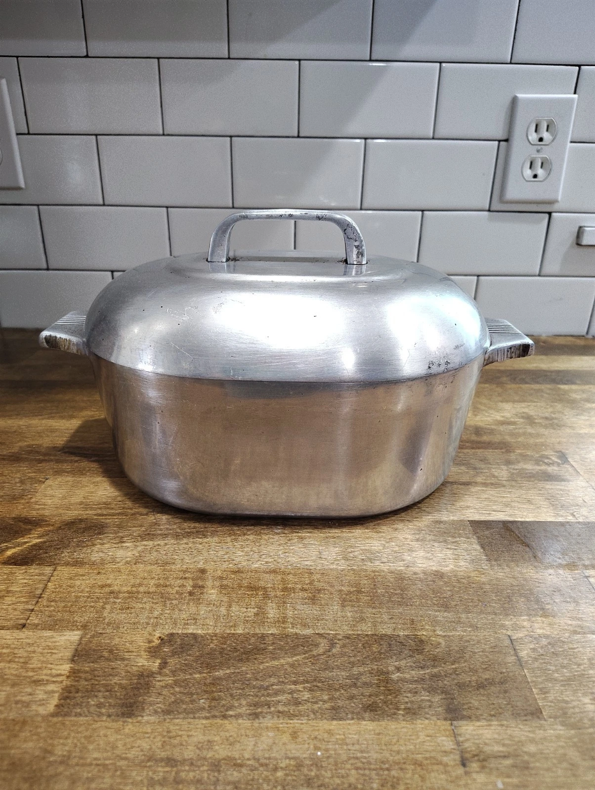 VTG Magnalite GHC 4.5 Qt Oval Aluminum Roaster Dutch Oven 12.5x8x4 Drip Lid USA