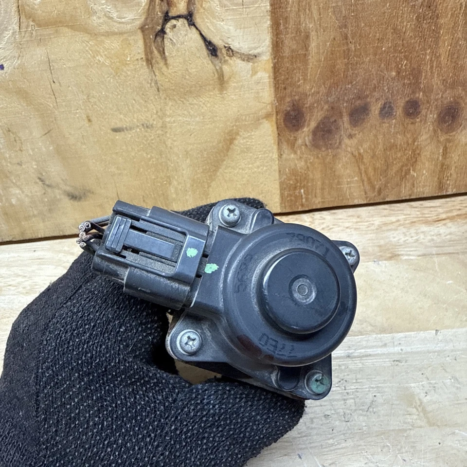 Suzuki Aerio Esteem Grand Vitara XL-7 Chevy Tracker EGR Valve Sensor OEM Factory Foto 2 de 4