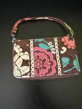 Vera Bradley Wallet LOLA Credit Card Zip Around Wristlet Floral Quilted Phone