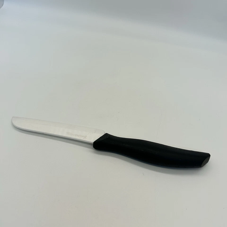 Yoshi Blade Kitchen Santoku knife world's best ceramic knife 5"blade lightweight - Image 3 of 4