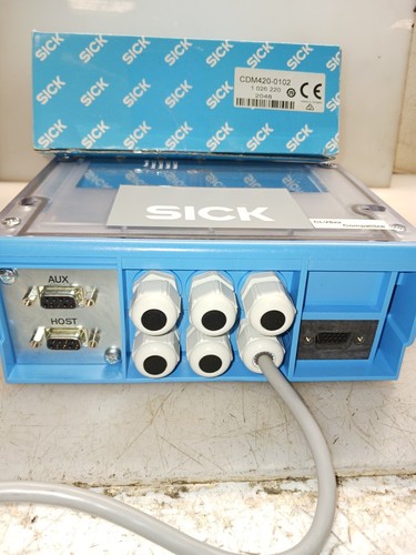 NEW SICK INTERFACE WITH POWER SUPPLY CDM420-0102 - 第 2/7 張圖片
