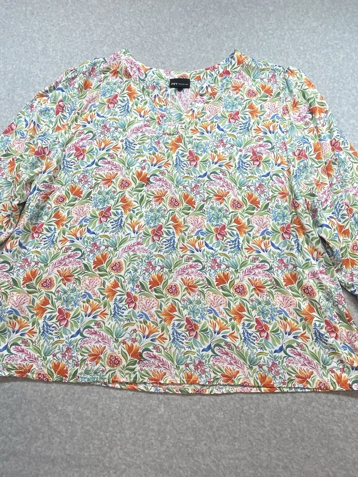 JNY Blouse Womens Size 2X  Extra Large  White Flowers Boho Hippie Peasant - Image 4 of 4