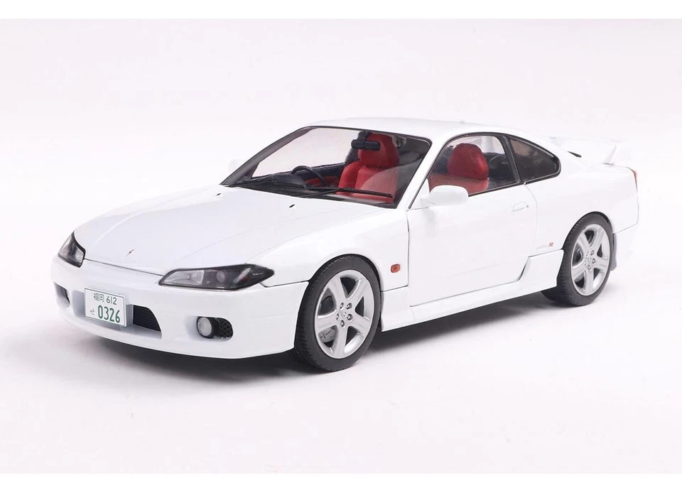 NISSAN SILVIA S15 Spec R Aero Aspen White 1999 Solido Die Cast 1/18 S1812201 - Immagine 3 di 4
