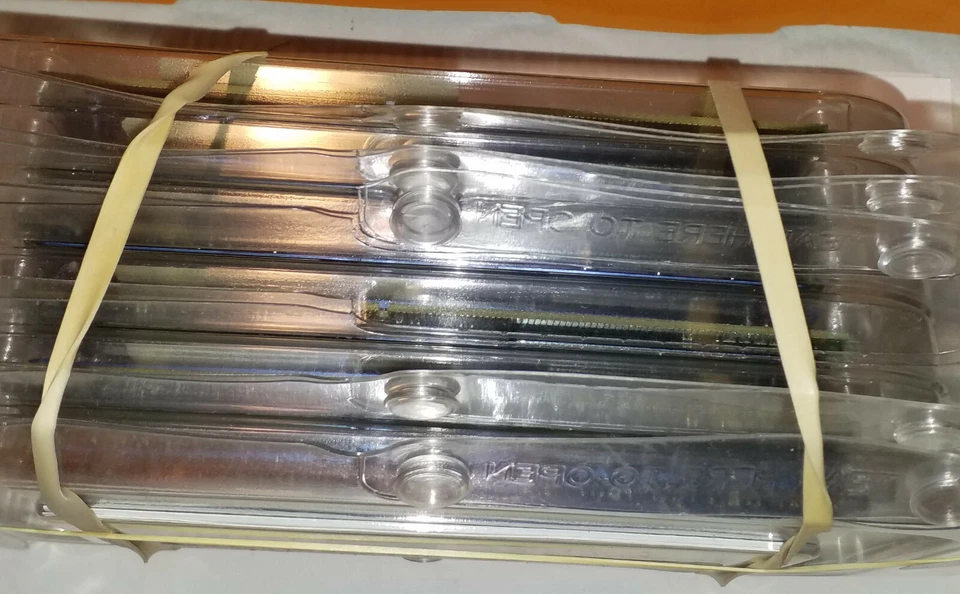 Server Memory 4GB packs w/heat sinks new factory sealed packs - HP - Image 3 of 4