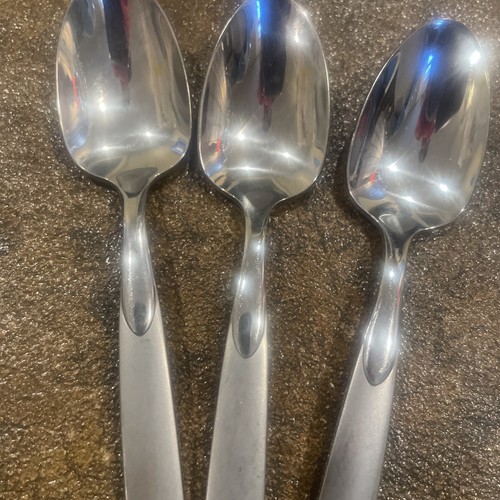 Oneida Stainless PARADOX Set of 3 Small Cereal Teaspoon Spoon Used USA - Picture 3 of 8