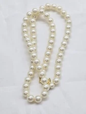 Vintage Sarah Coventry Faux Pearl Necklace Choker Signed Classic Style Theme