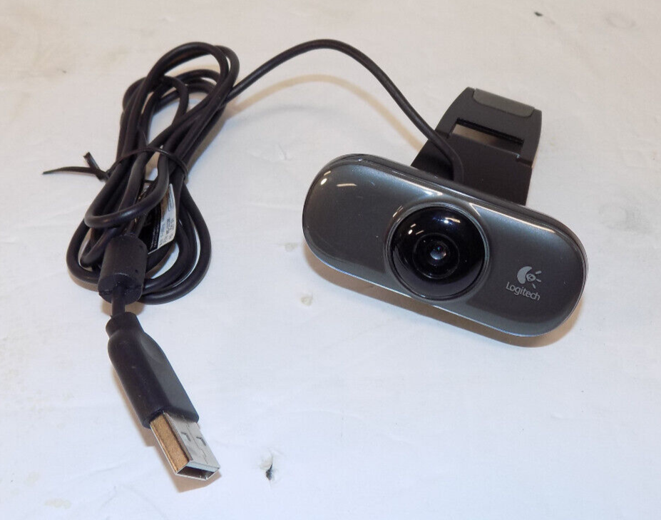 Logitech USB C210 Web Cam V-U0019 Zoom Skype Clip-on Computer