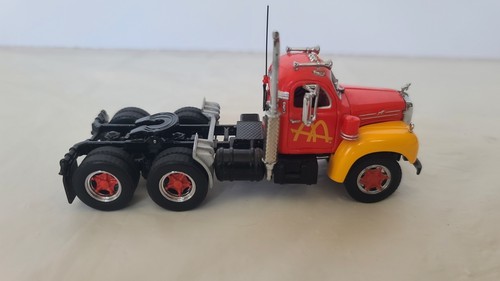 Matchbox Dinky 1955 McDonald's Mack Truck Rare, clean, and complete 1:50 - Picture 9 of 14