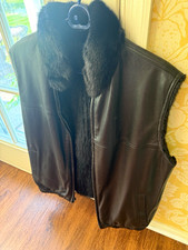 Brisa Women's Black Reversable Mink Leather Vest