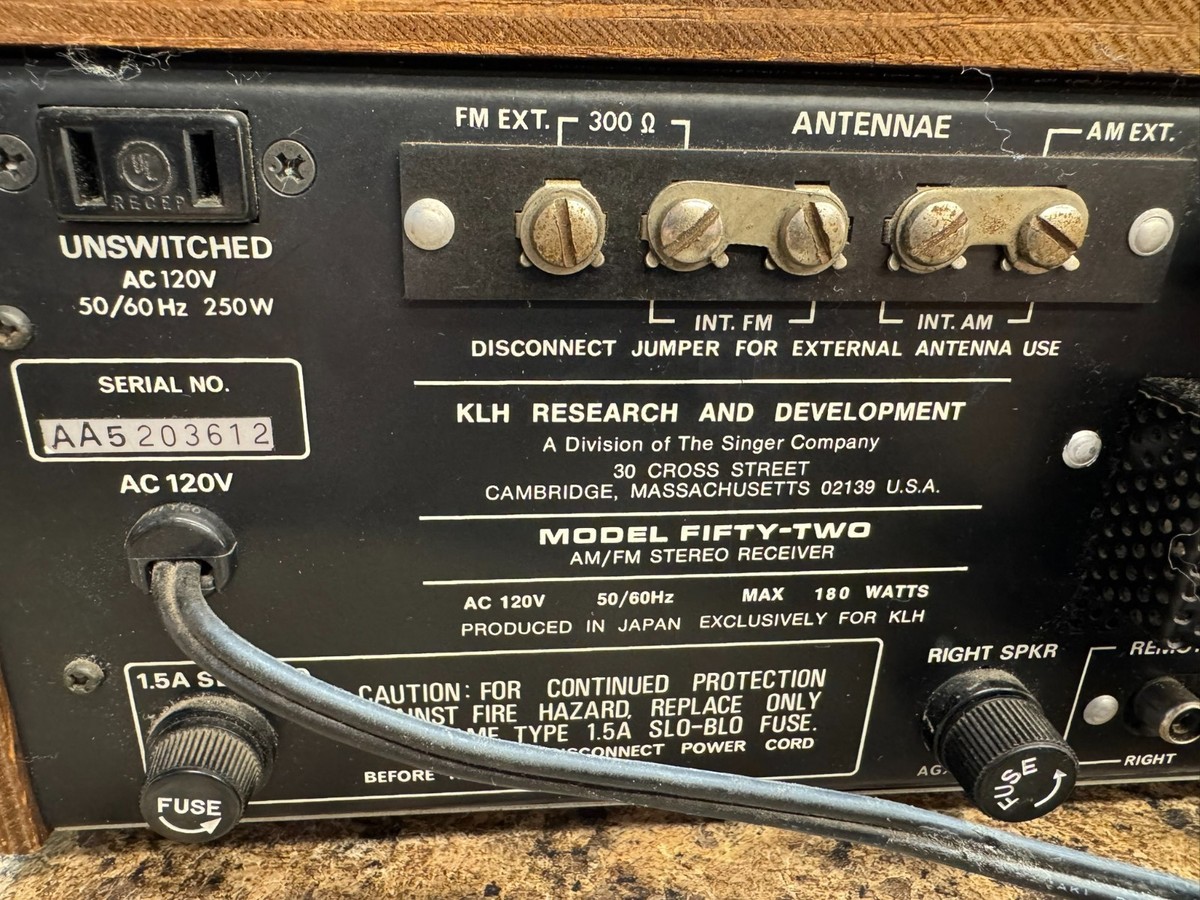 Récepteur Stéréo Vintage KLH Modèle 52 - Non Testé (à Réparer) - Occasion