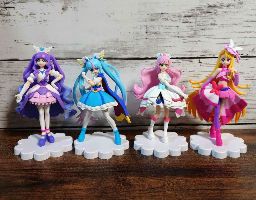 Hirogaru Sky Precure Cutie Figure Set of 4 Authentic Collectible