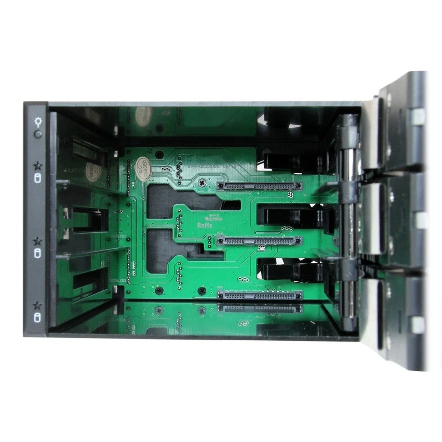 Startech 3 Bay Aluminum Trayless Hot Swap Mobile Rack Backplane For 3.5in Sas - Image 3 of 4