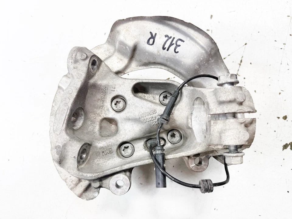 BMW F30 320i 328i 2012-2018 tracción trasera eje delantero derecho buje nudillo 6792288 OEM Foto 2 de 4