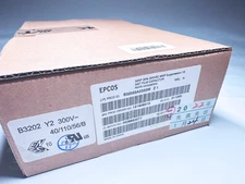 New Box 500PCS B32022A3333M EPCOS MKP Y2 0.033uF 33nF 300VAC Safety Capacitor