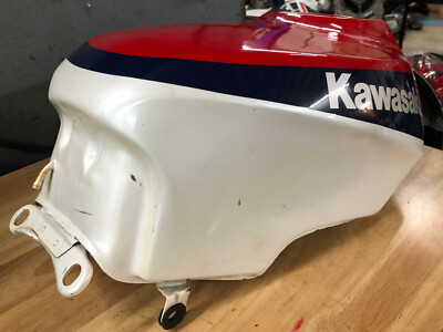 1985-1990 Kawasaki GPZ 600R ZX 600T Ninja OEM RWB Fuel Tank