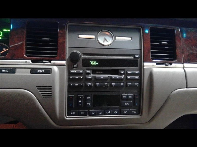 Seat Belt Front Bench Seat 40/20/40 Fits 02-04 LINCOLN & TOWN CAR 1268801 - Image 2 of 4