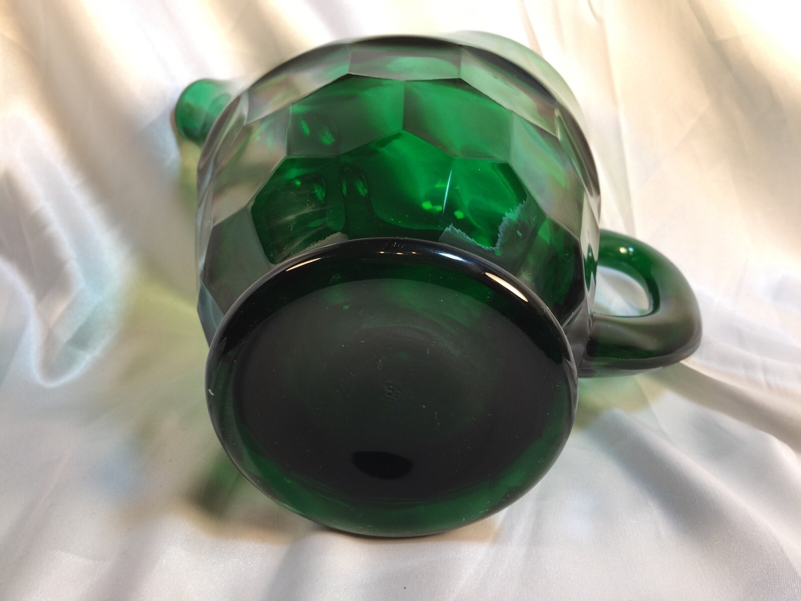 Mosser Glass Georgian 48 oz Hunter Green Pitcher