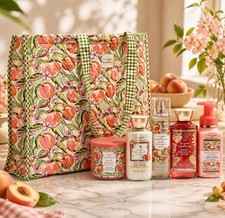 Vera Bradley Exclusive Tote  Bath  Body Works Peach Blossom  Nectar 6PC Lot