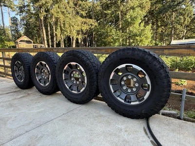 Ford F250 F250 Super Duty Tremor 18” OEM Machined Gun Metal Wheels and Tires - Picture 1 of 10