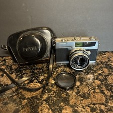 Petri 7s 35mm Rangefinder Film Camera 45mm Sharp f2.8 Lens with leather case