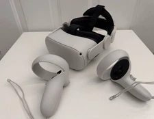 Oculus Meta Quest 2 VR Headset and Controllers 128GB - Works Great