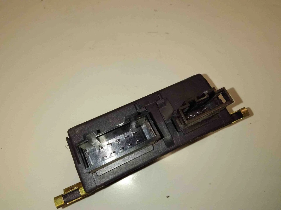 Modulo Comando Immobilizzatore VW SHARAN 7M8, 7M9, 7M6 7M3953257 1.9 Diesel 27624405 - Immagine 4 di 4