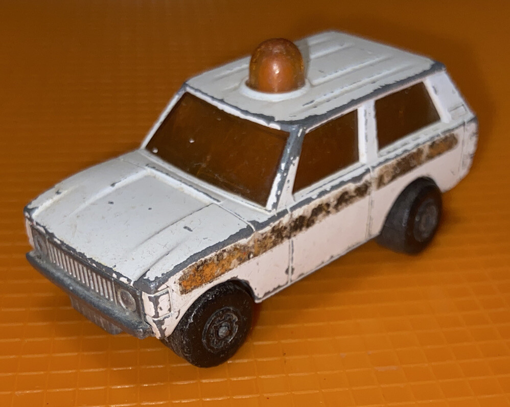 Vintage 1975 Matchbox Superfast White Police Patrol Lesney
