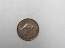 Old Australia Coin - 1954 Half Penny Kangaroo - Circulated