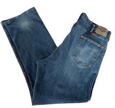 Wrangler  Premium Jeans Men's Relaxed Fit Medium Wash 42 x 32 