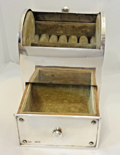 1902 William Comyns (London) Lined Sterling Silver Jewelry Ormolu Casket Box - Picture 5 of 17