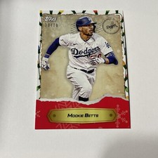 2022 MLB Topps HOLIDAY CARD #24 MOOKIE BETTS LA DODGERS LIGHTS PARALLEL 10/10