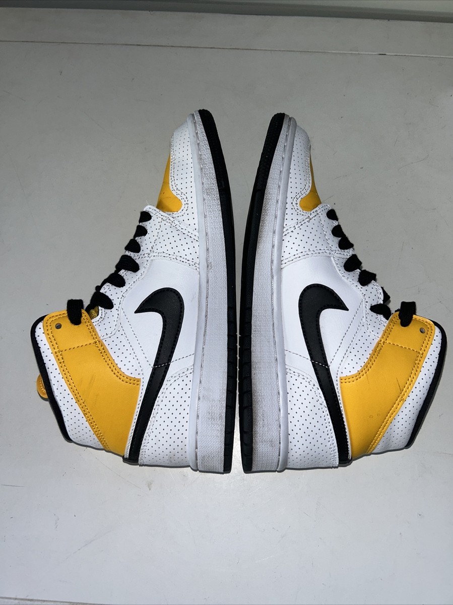 Nike Air Jordan 1 Mid Perforated White University Gold BQ6472-107