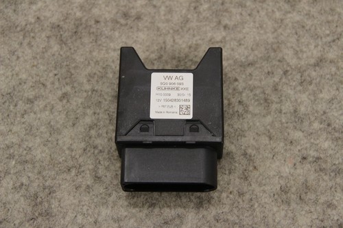 Org Audi A3 8V TT 8S Steuergerät Kraftstoffpumpe 5Q0906093 Golf 7 Passat 3G B8