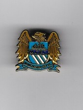 New Manchester City FC (England) enamel metal lapel badge in great condition.