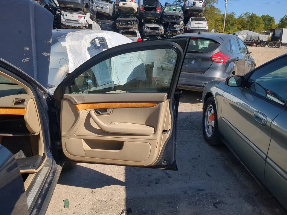 2005-2008 Audi A4 Quattro Passenger Front Door Oem AYSWR Foto 2 de 2