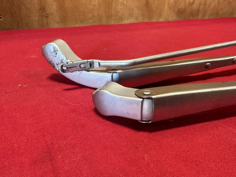 Chevrolet Impala Bel Air 1969-1970 limpiaparabrisas/brazos GM 69-70 Foto 2 de 4