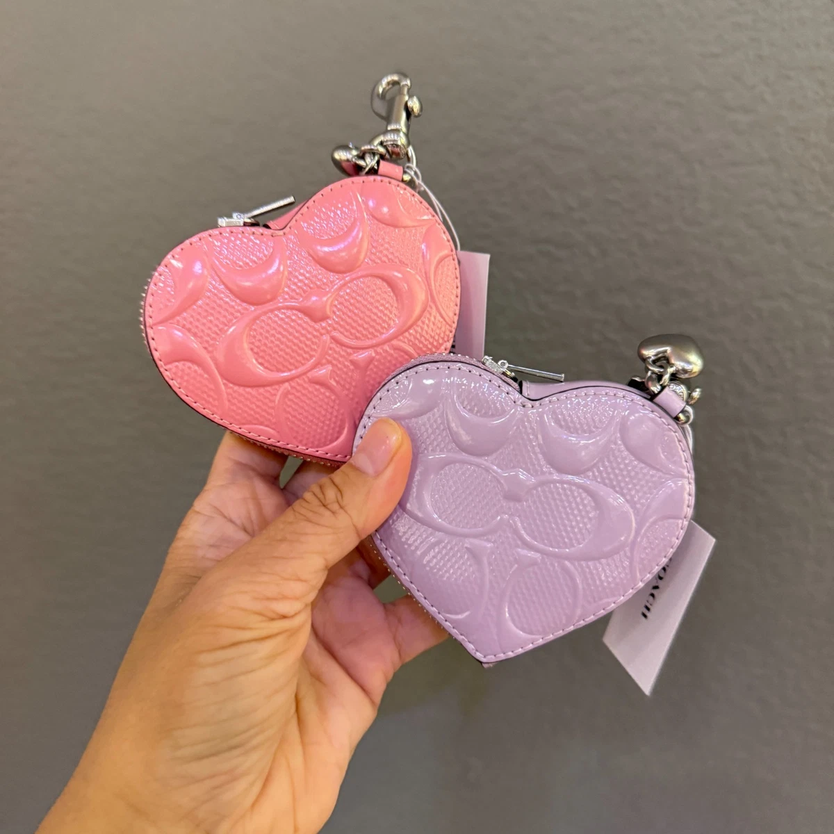 未使用✨COACH Heart Studded Bag Charm Coach Stardust Studs Red Heart Bag Charm/Keychain | eBay