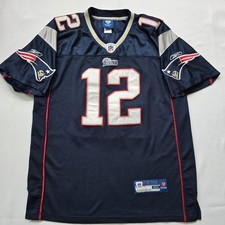 Tom Brady Football Cards, Rookie Card Checklist and Memorabilia Guide 99
