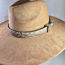 Rattlesnake skin hat band band Western cowboy cowgirl Gold Silver keeper and Tip