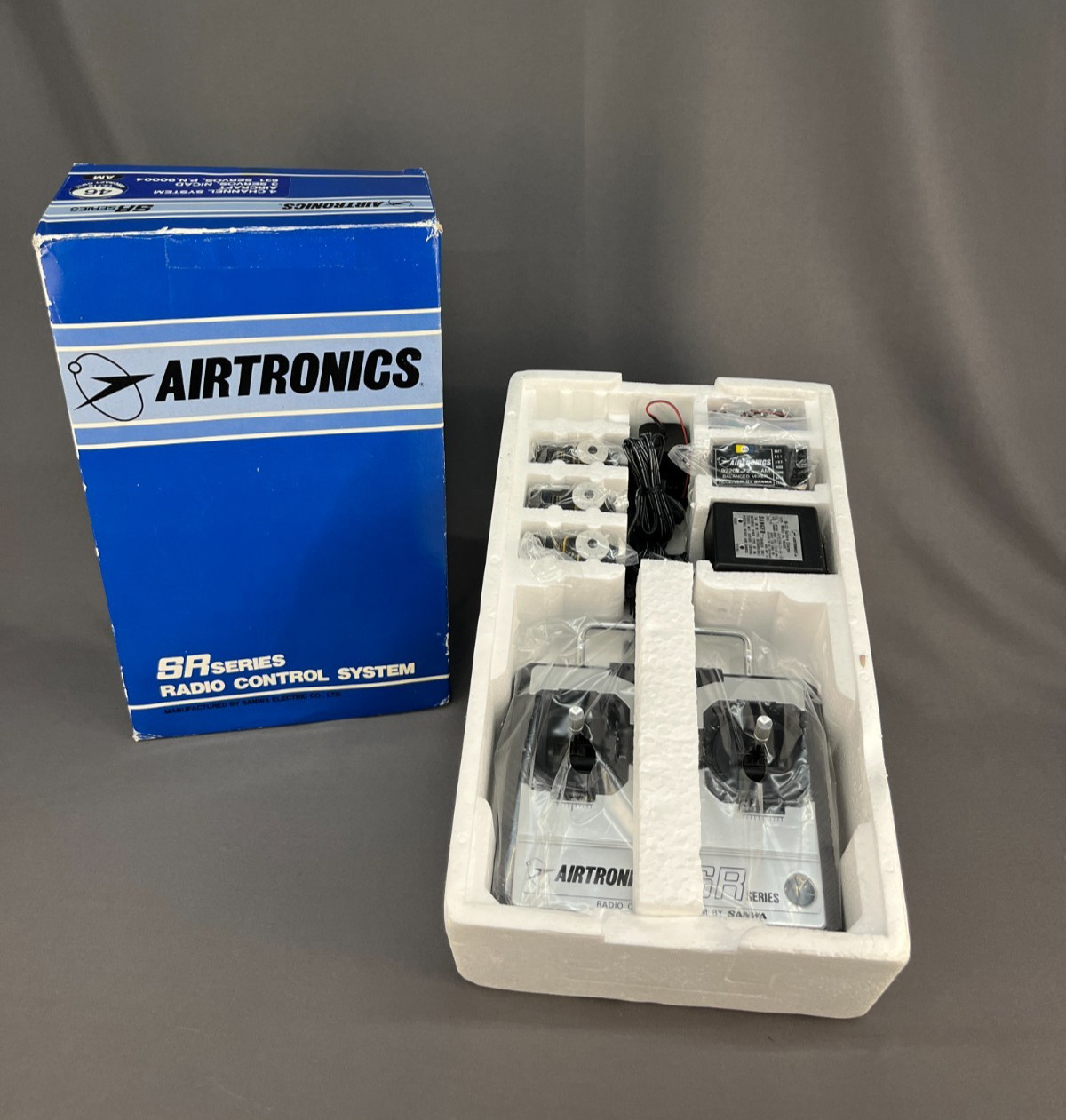 Vtg  New Airtronics SR Series 2 Channel Radio/remote Control