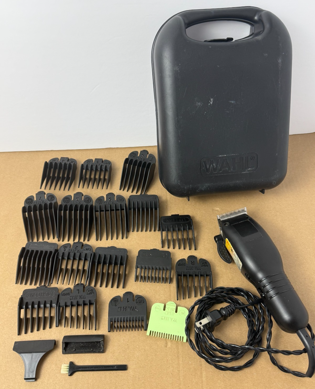 Wahl Home Pro Multi Cut Hair Clipper Kit 22 Piece Set Guards Comb Case USA Made