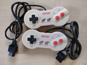 Nintendo New Famicom Console AV Complete set Super Mario Bros. /8 games TESTED