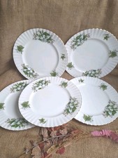 5xRoyal Albert Trillium Dinner