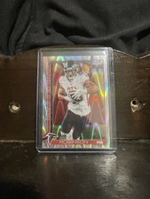 2025 Topps Chrome #16 Bijan Robinson Ray Wave Refractor
